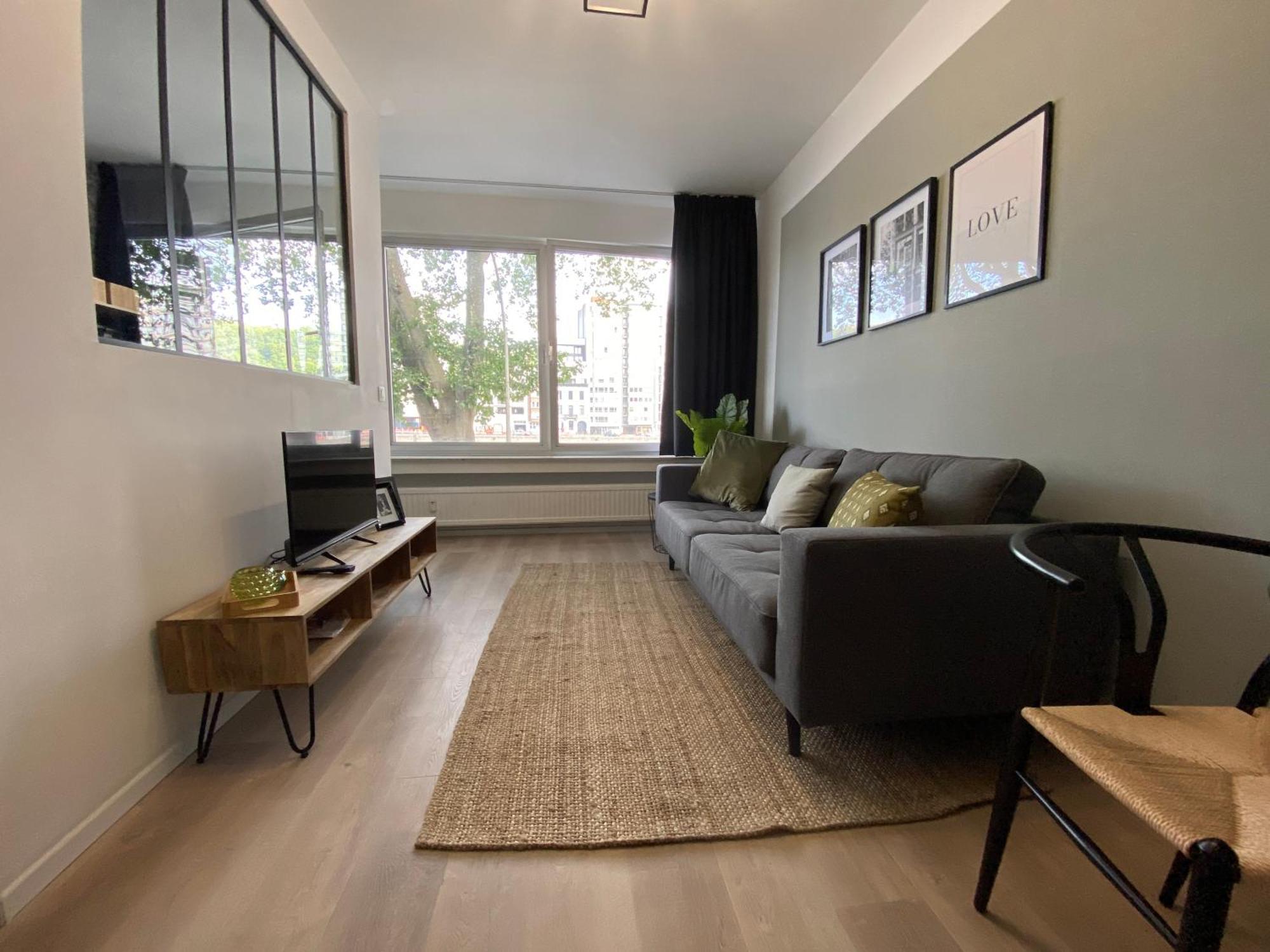 "Coeur De Meuse" - Appartement Tout Confort A Liege Bagian luar foto
